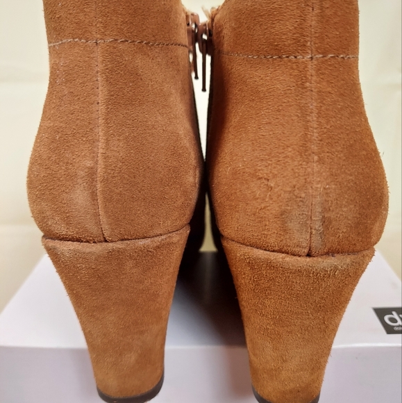 DV Wedge Bootie Size 7.5 - Picture 4 of 14